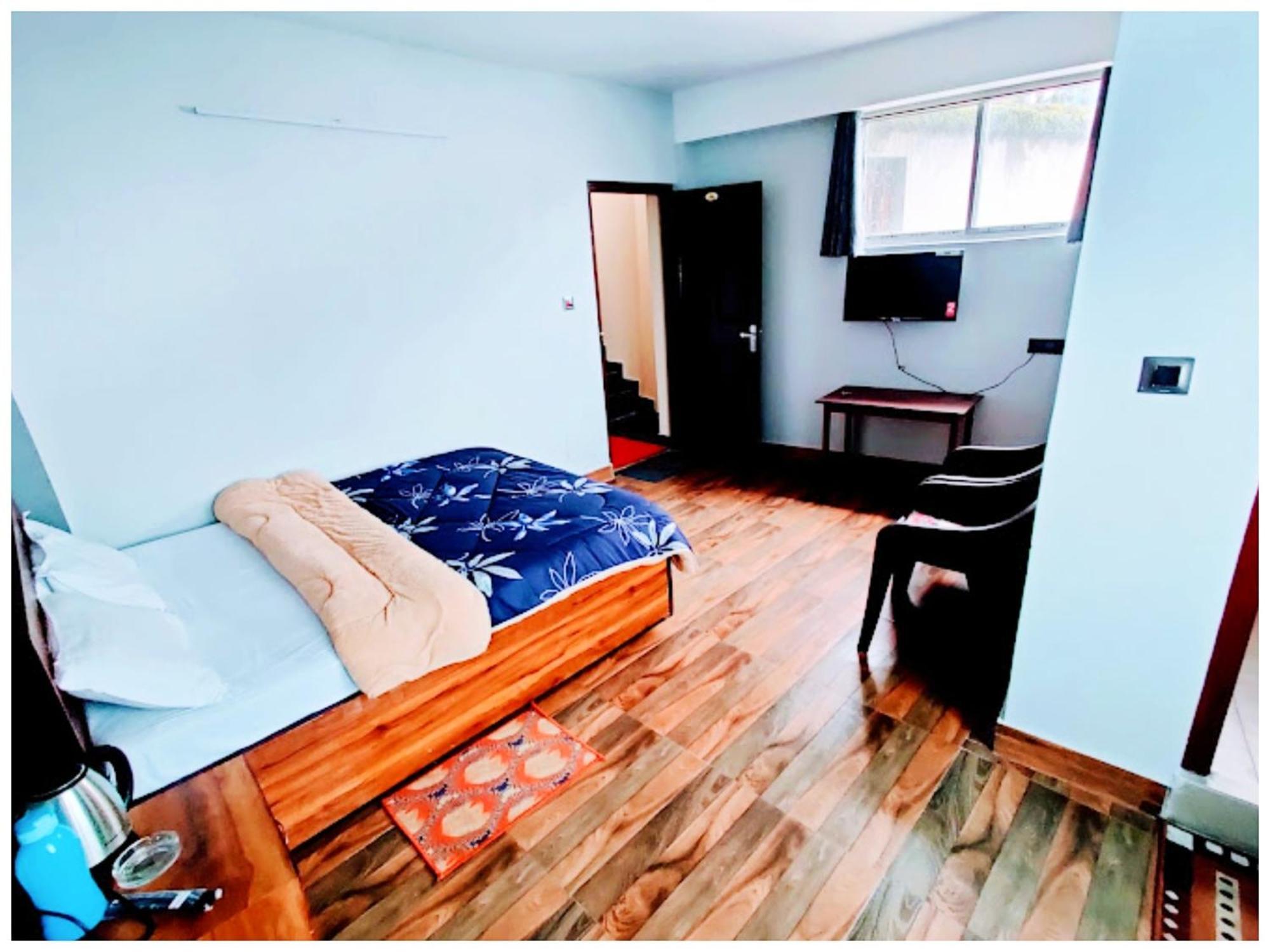 Hotel Premium Pitstop Near Railway Station Best Hotel In Darjeeling Νταρτζίλινγκ Εξωτερικό φωτογραφία